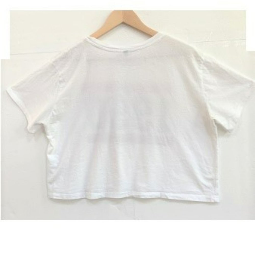 DIVIDED H&M 1990 Logo Boxy Cropped Shirt. - Picture 4 of 7